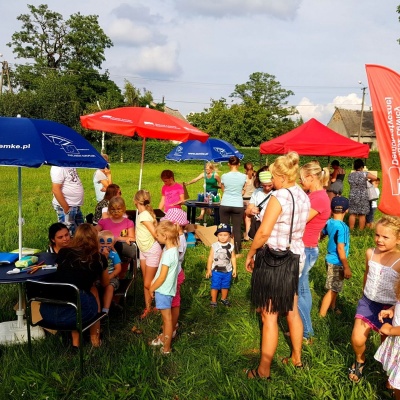 Festyn SLD Wspólne Wakacje w Gniewkówcu (powiat inowrocławski)